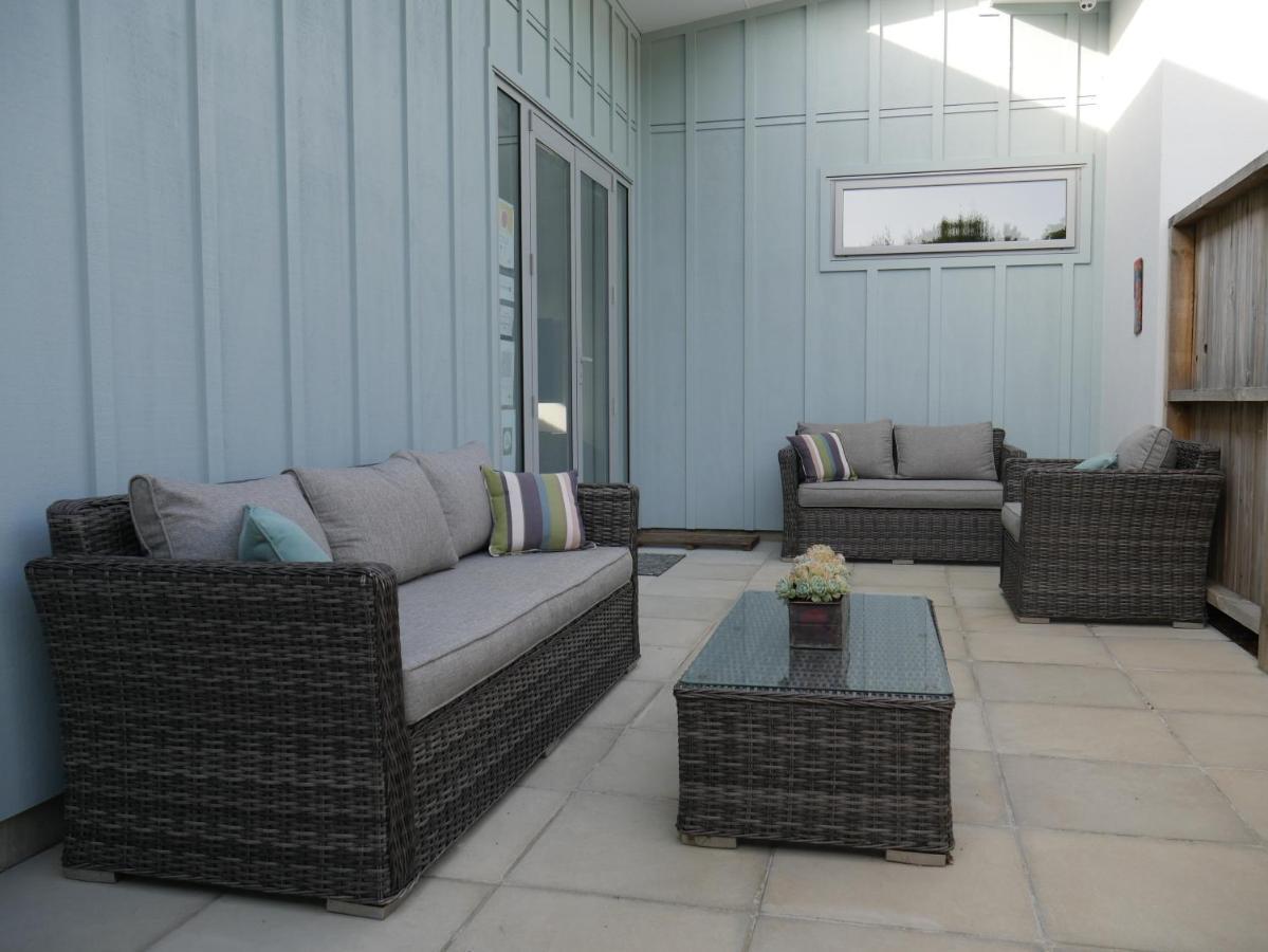 Aston Road Villa Bed & Breakfast ไวคาเน ภายนอก รูปภาพ